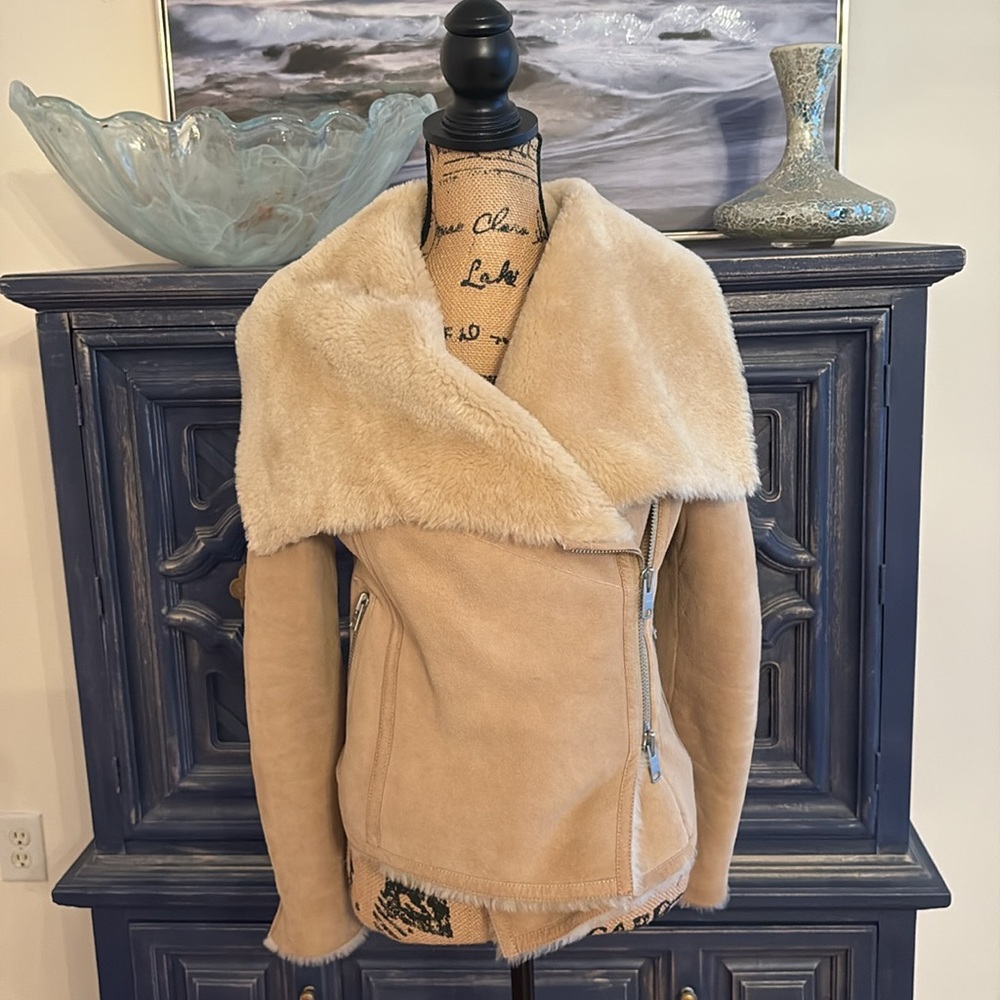 ALL Saints Designer genuine SHEARLING FUR cost jacket tan cream S 2 4 Rare